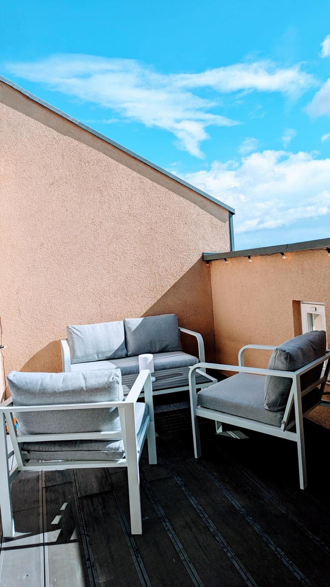 Rooftop Art Apartment, E-Roller,Ausblick,Wlan,Tv Chemnitz Exterior foto